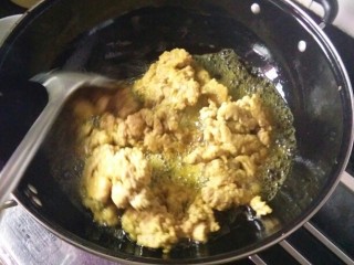 16、《老爸的厨房》之年味酥肉,适当翻个面儿