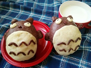 10、龙猫豆沙包,成品。