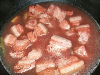 6、菜谱#五花肉扣西兰花#(创建于22/11~2017),烧开后煮五分钟。