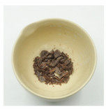 1、巧克力布丁,巧克力切碎