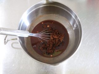 6、浓情芝士布朗尼蛋糕,加入红糖，