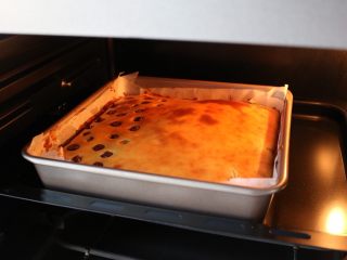 22、浓情芝士布朗尼蛋糕,烤好的布朗尼蛋糕