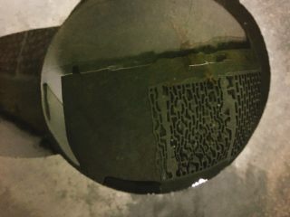 4、农家小炒肉,锅内热锅下油