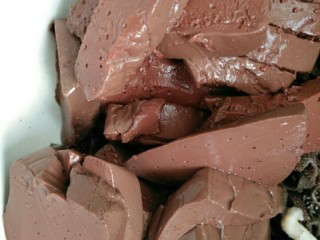 2、家常毛血旺,羊血切片