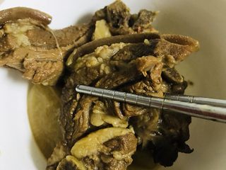 9、冬季滋补萝卜炖羊排,最后一步:当然是开吃咯