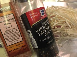 14、宝船蒸,再次撒上海盐黑胡椒