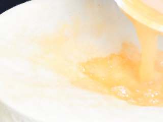 8、枇杷糕, 枇杷汁再一次纱布过滤