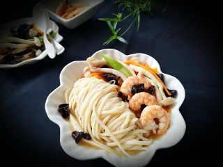 14、鲜虾菌菇面,成品图！