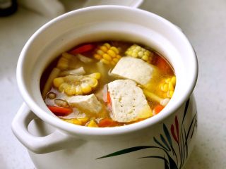 10、暖心排骨汤,20分钟过后，共计用时1小时的排骨汤完成了；