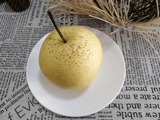 1、冰糖雪梨,雪梨一个