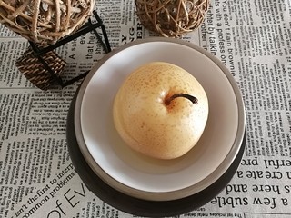 10、冰糖雪梨,45分钟后，雪梨蒸熟了。