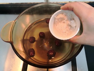 13、冬日暖心菜—酒酿丸子,加入酒酿