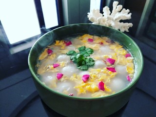 12、醪糟玫瑰黑芝麻汤圆,成品图