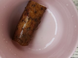 4、炒木耳山药,山药洗干净