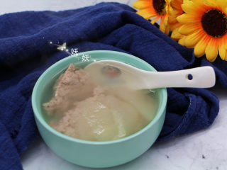 11、雪梨肉饼汤,成品