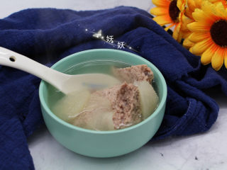 13、雪梨肉饼汤,成品