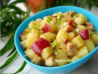 18、苹果鸡丁,离火盛入碗中