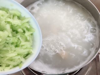 9、辅食计划+青瓜鸡肉粥,再加入青瓜