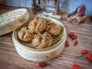 20、枣馒头,枣和红糖对女人都好 姥姥也很爱吃。