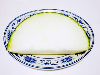 8、臀尖肉片冬瓜汤,准备五百克冬瓜