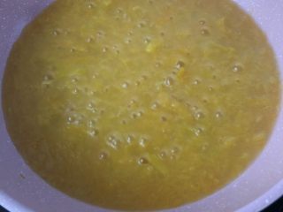 8、黄金酱烩饭,煮至用铲背一压即软