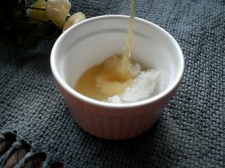 8、鱼香肝尖,一勺料酒