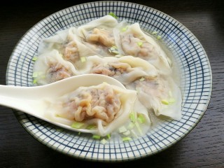 32、石蛤蟆水饺（博山水饺的包法）,既是饺子又可以当馄饨吃，一举两得！