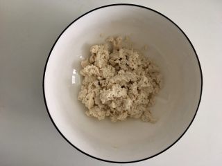 11、小调的早餐--第一话,带上一次性手套捏碎