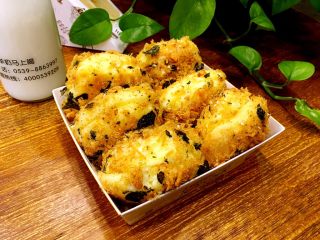 12、最靠谱的网红-蛋糕店里的肉松小贝,做好的肉松小贝