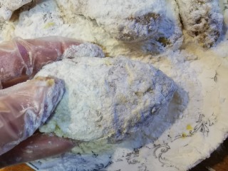 21、爆好吃的家庭版香酥炸鸡,再裹一层面粉