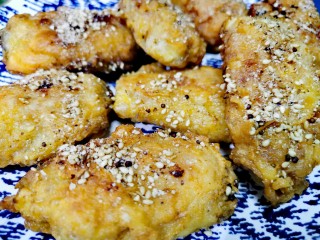 33、爆好吃的家庭版香酥炸鸡,撒上椒盐或者芝麻料更好吃