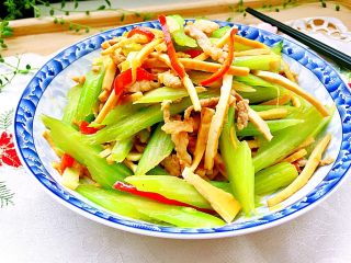 20、翠&香&丝➕西芹香干炒肉丝,成品