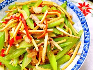 21、翠&香&丝➕西芹香干炒肉丝,成品