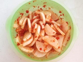 15、开胃小菜  酸辣脆爽的白萝卜,充分调匀