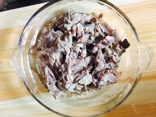 24、拆骨肉袋,分离后的拆骨肉