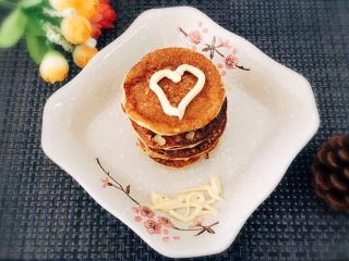 13、土豆煎饼,这里提醒一下哦,饼的大小虽然说自我控制,但个人经验觉得饼小小的更好