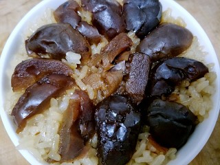 10、自制甄糕,上锅蒸两个小时以上