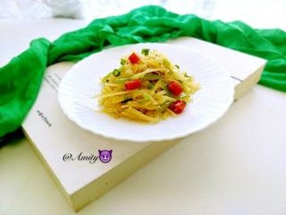 18、酸辣土豆丝,成品图