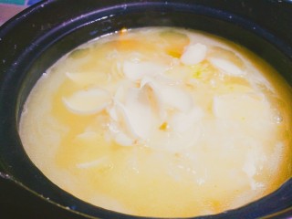 13、百合南瓜粥,加入百合