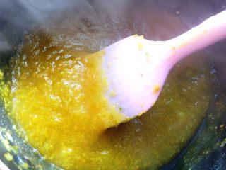 7、蜂蜜金桔果酱,冰糖融化熬出果胶