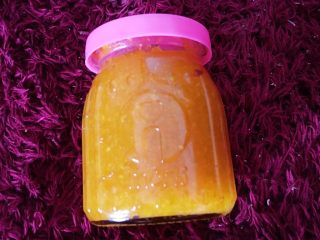 11、蜂蜜金桔果酱,干净消毒的干瓶子，放冰箱冷藏保存，尽快食用