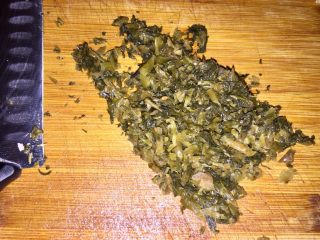 7、鲜嫩香滑美美哒➕彩蔬肉末蒸豆腐,腌雪菜同样切末备用