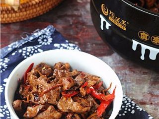 13、无肉不欢+干烧猪心,趁热吃哦