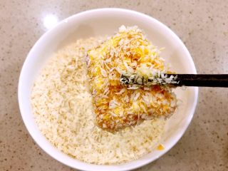 19、家庭版上校鸡块,最后裹上面包糠