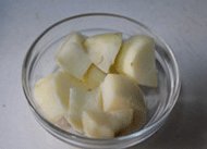 3、瑞典肉丸,土豆蒸软备用