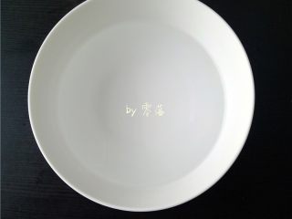 6、白菜酱油面,备好凉白开；