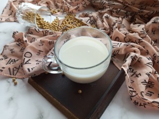 12、冰糖梨子豆浆,味道清新