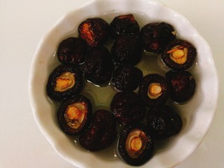 15、家庭版--叫花鸡,干香菇提前泡发