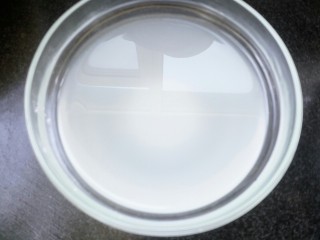 3、中式点心+枣花馍,碱面用剩余的温水化开