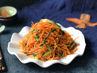 9、青蒜炒胡萝卜,成品图